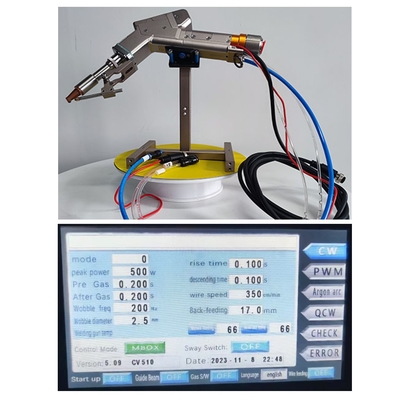 Un buen precio. Máquina de soldadura láser de mano para soldar acero inoxidable / acero y aluminio en línea