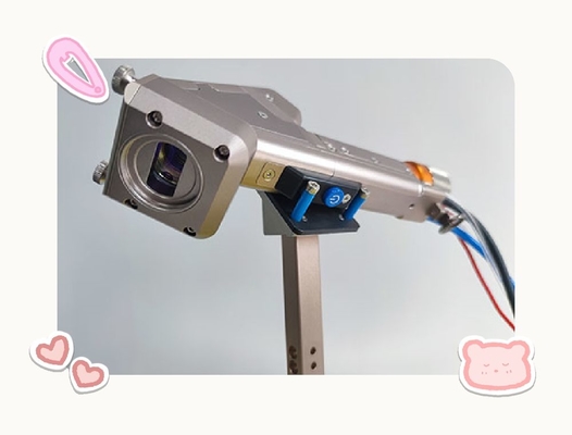 Un buen precio. Máquina de limpieza láser de última generación y versátil 1500W 2000W Opcional Máxima potencia 2000W Ancho de limpieza 300 mm Máximo en línea